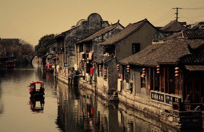 众合白杨影视科技：镜头切换与场景过渡：流畅讲述故事的关键